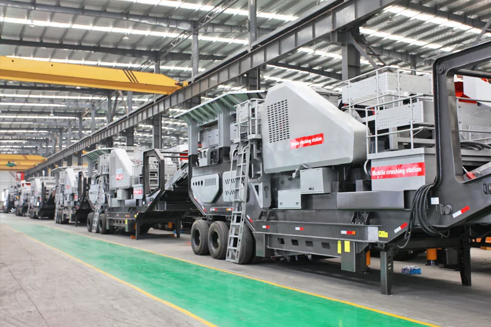 Recycling application of a trailer mobile crushing plant on a demolition site